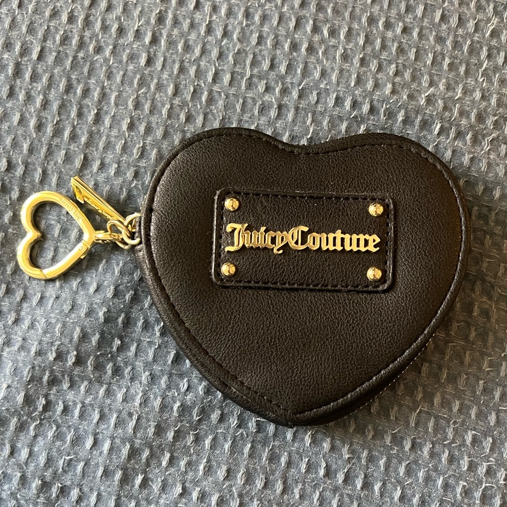 Juicy Couture Heart Wallet